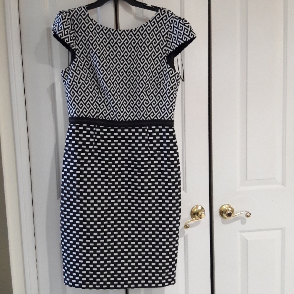 taylor dress